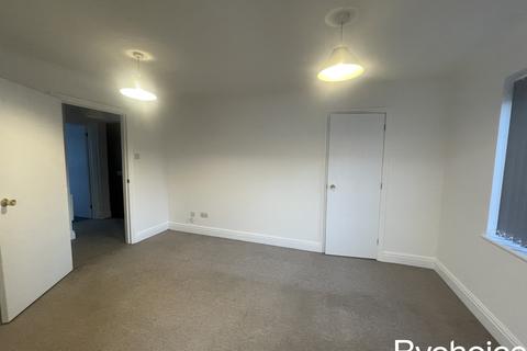 1 bedroom flat to rent, Town End Close, Haverhill