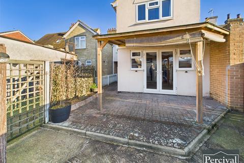 1 bedroom maisonette to rent, Butler Road, Halstead, Essex, CO9