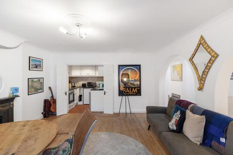 2 bedroom flat for sale, Beaufort Street, London, SW3