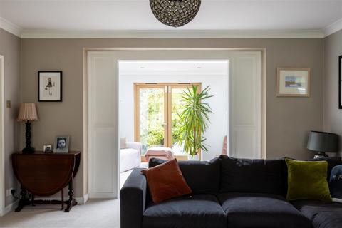 5 bedroom detached house for sale, Huntersfield Close, Reigate