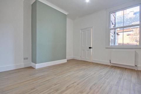 2 bedroom house to rent, Norton Street, Beverley