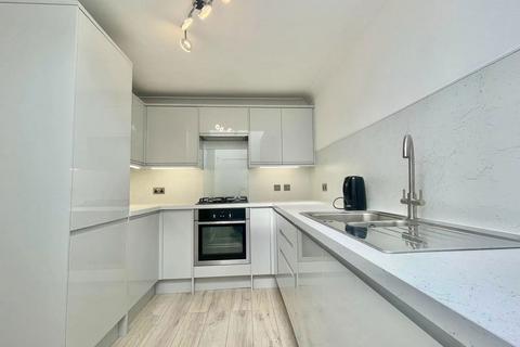 3 bedroom apartment for sale, York Road, Torquay, TQ1 3SG
