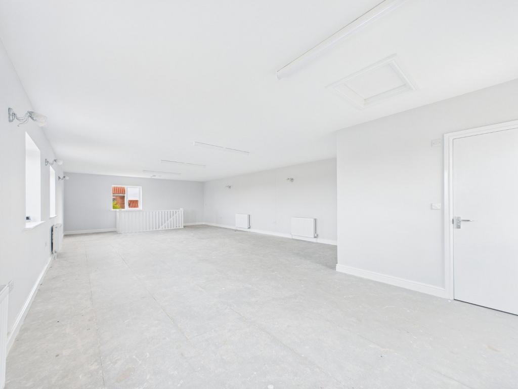 Loft Space- Garage