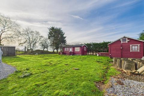 4 bedroom detached house for sale, Hornsea Road, Skipsea, YO25 8SY