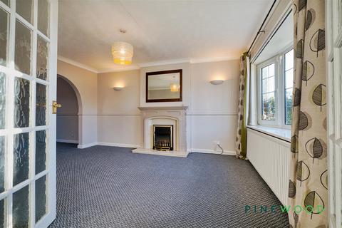 3 bedroom detached house to rent, Northfields, Chesterfield S43