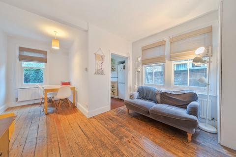 undefined, Eynham Road, Shepherds Bush, London, W12