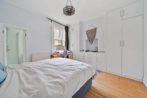 undefined, Eynham Road, Shepherds Bush, London, W12