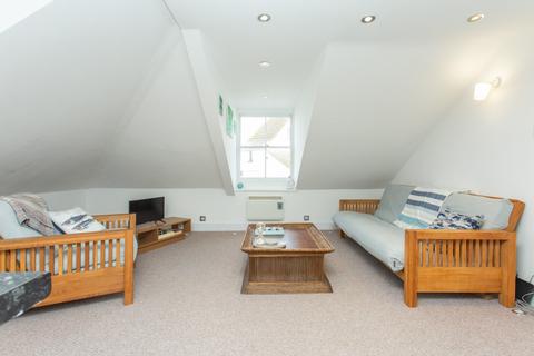1 bedroom flat for sale, Bexley Street, Whitstable, Kent, CT5