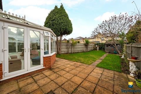 undefined, Shepherds Lane, Surrey GU2