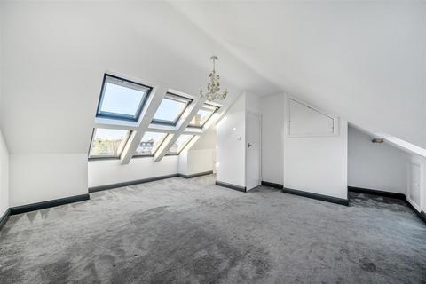undefined, Keswick Avenue, London, SW19