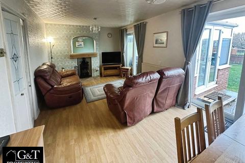 3 bedroom end of terrace house for sale, Chichester Drive, Quinton, Birmingham