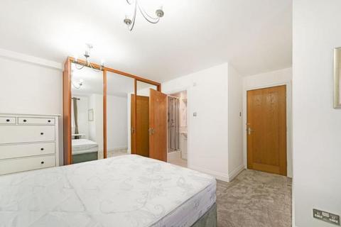 3 bedroom apartment to rent, Palgrave Gardens, London NW1