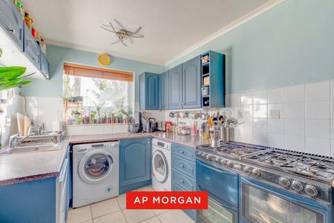 3 bedroom terraced house for sale, Loxley Close, Church Hill South, Redditch, B98