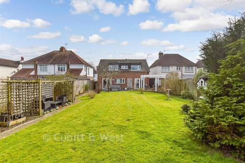 4 bedroom detached house for sale, Hillsboro Road, Bognor Regis, West Sussex