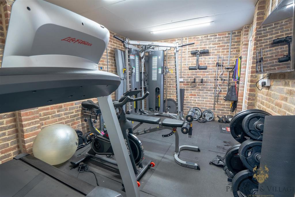 Garage / Gym Area