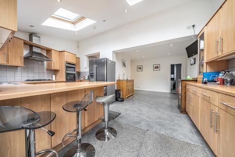3 bedroom semi-detached house for sale, Bexley Lane, Sidcup