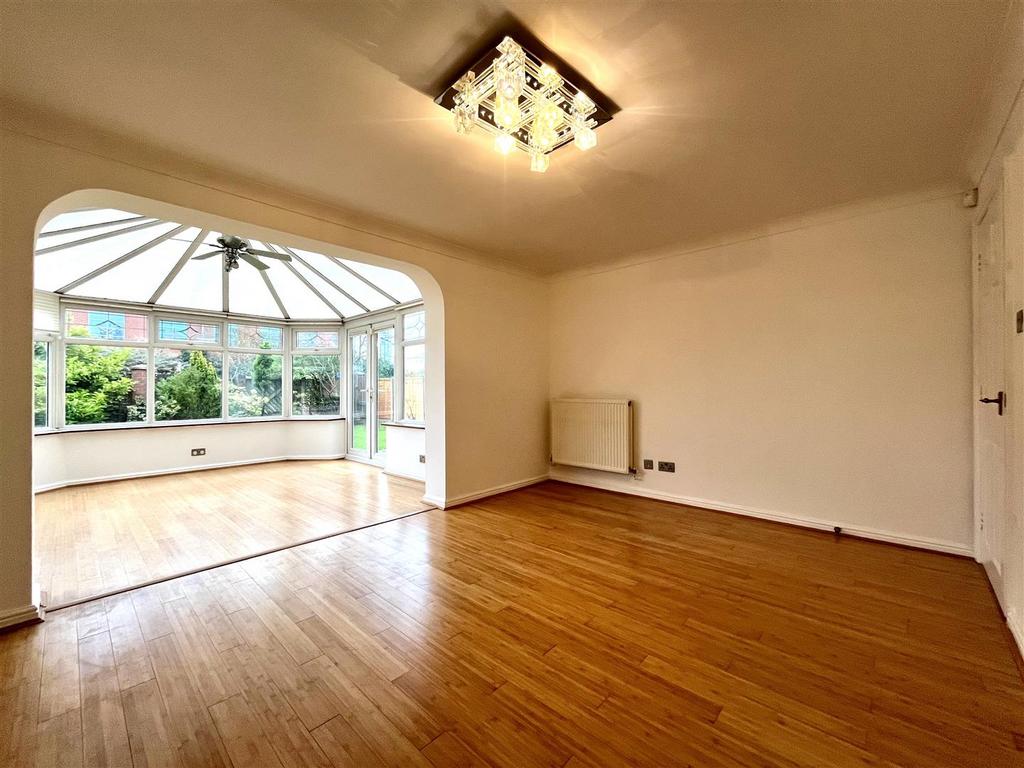 Living Room Aspect 2