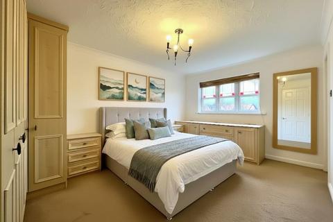 undefined, Regency Gardens, Cheadle