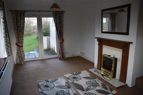 3 bedroom detached house to rent, Penrallt Isaf, Drefach Felindre