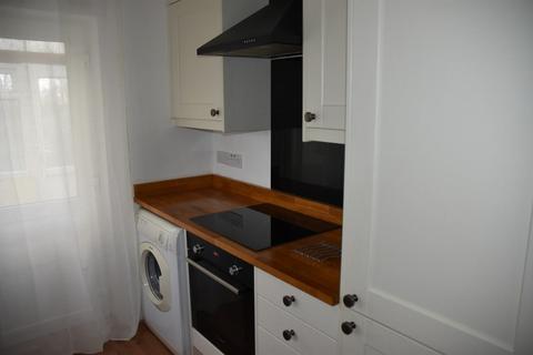 3 bedroom detached house to rent, Penrallt Isaf, Drefach Felindre