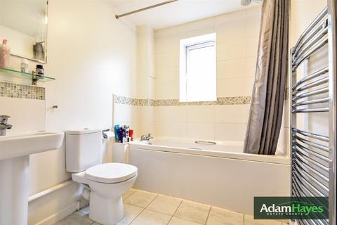 1 bedroom apartment for sale, 15 Hutton Grove, North Finchley N12