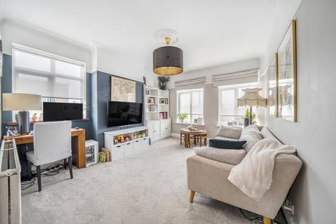 2 bedroom flat to rent, Telcote Way, Ruislip, HA4