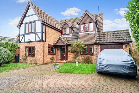 4 bedroom detached house for sale, Nash Grove Lane, Finchampstead, Wokingham