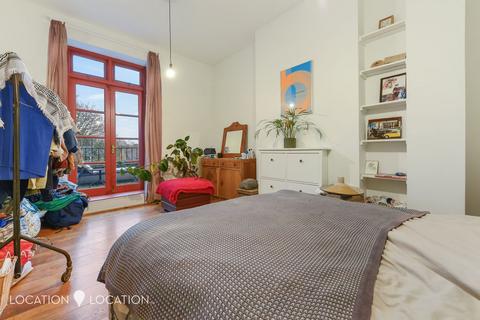 2 bedroom flat to rent, Lordship Park, London, N16