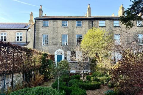 undefined, Belvoir Terrace, Cambridge, Cambridgeshire, CB2