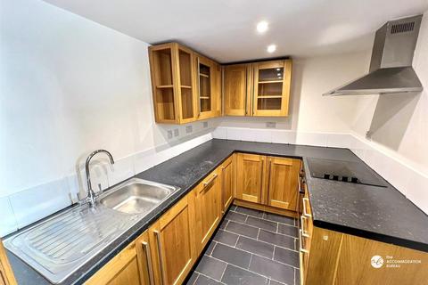 2 bedroom flat to rent, Higher Brea, Camborne TR14