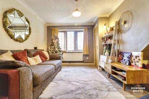 3 bedroom semi-detached house for sale, Clary Grove, Walsall WS5