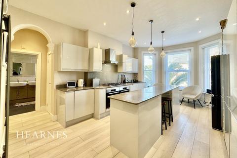 4 bedroom apartment for sale, Herbert Road, Alum Chine, Westbourne, BH4