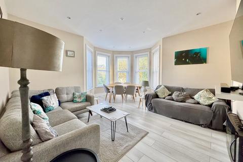 4 bedroom apartment for sale, Herbert Road, Alum Chine, Westbourne, BH4