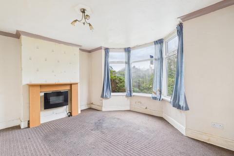 3 bedroom semi-detached house for sale, County Road South, Hull, HU5 5LZ