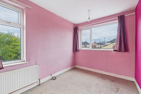 3 bedroom semi-detached house for sale, County Road South, Hull, HU5 5LZ