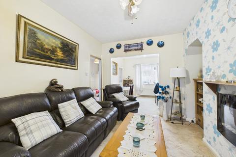 3 bedroom terraced house for sale, The Quadrant, Hull,  HU6 8PN