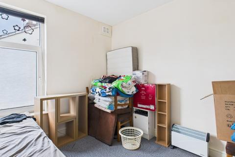 2 bedroom end of terrace house for sale, De la Pole Avenue, Hull, East Riding of Yorkshire, HU3 6RF