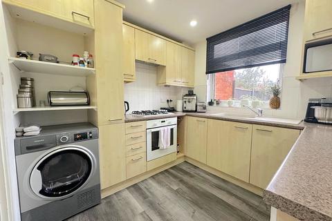 3 bedroom terraced house for sale, Barnhurst Lane, Wolverhampton WV8