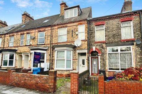 4 bedroom terraced house for sale, Queens Road, Hull, HU5 2RG