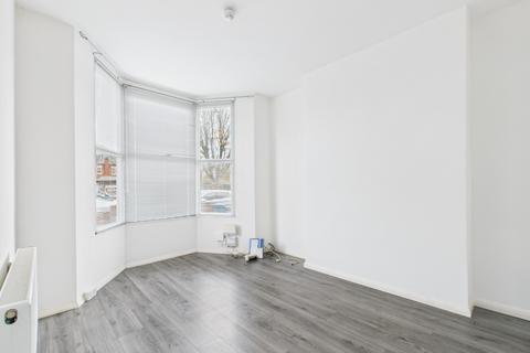 4 bedroom terraced house for sale, Queens Road, Hull, HU5 2RG