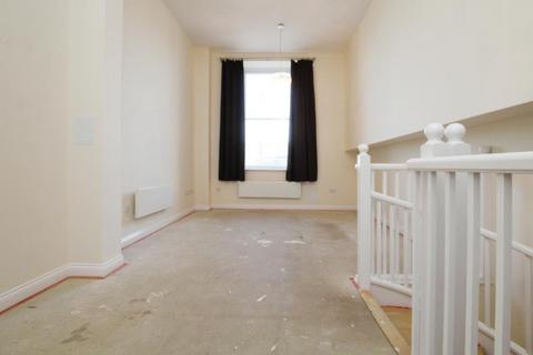 3 bedroom terraced house to rent, Pople Walk, Bristol BS7