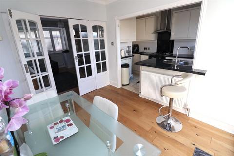 2 bedroom terraced house for sale, Empire Road, Perivale, UB6