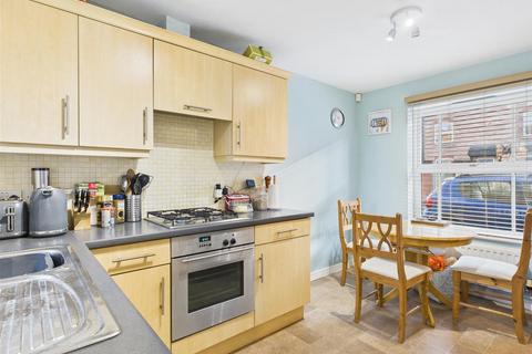 2 bedroom terraced house for sale, Wedgewood Street, Aylesbury HP19