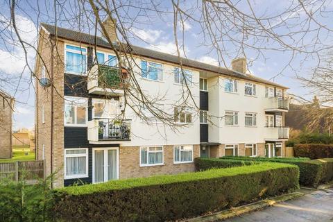 2 bedroom flat to rent, Haslemere Avenue, London W7