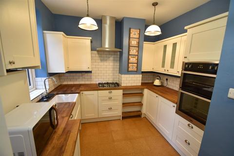 2 bedroom apartment to rent, Dane Road, St. Leonards-On-Sea