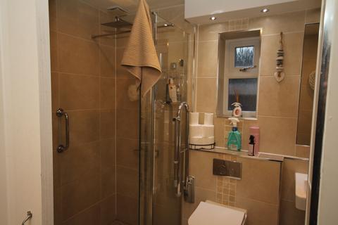 undefined, Saxby Avenue, Bromley Cross, Bolton, Greater Manchester, BL7