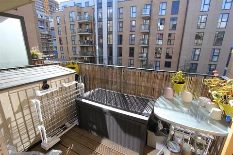 2 bedroom apartment to rent, St James House, Greenwich, SE10