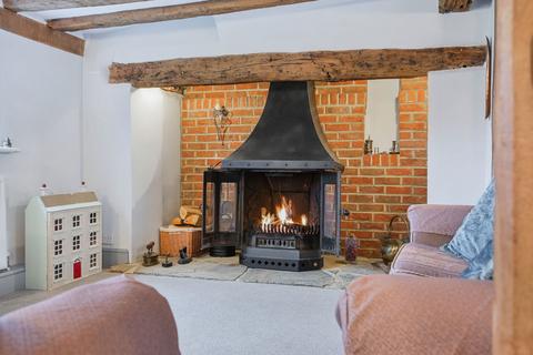 5 bedroom detached house for sale, Meldrum Close, Oxted RH8