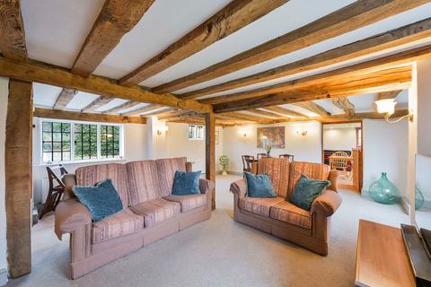 5 bedroom detached house for sale, Meldrum Close, Oxted RH8
