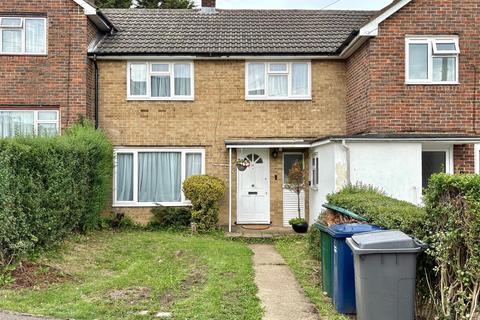 3 bedroom terraced house to rent, Endersby Road, Barnet EN5